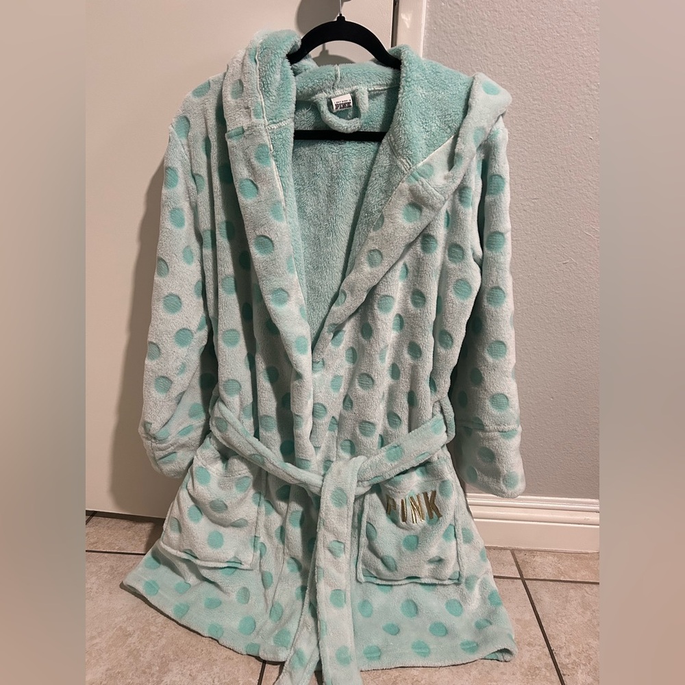 “PINK” Tiffany blue/blue green polka dot bath robe